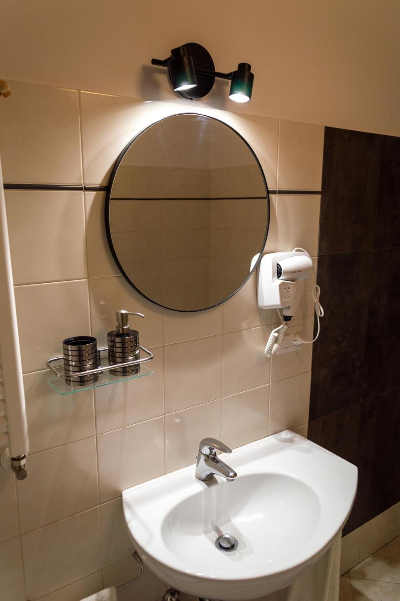 Testaccio Xix-Xxv Bed And Breakfast 罗马 外观 照片